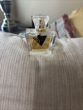 Guess “Seductive” 1.7 oz tester bottle, 90% full, very seductive sexy